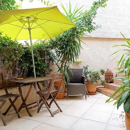 Lägenhet Loft D'artiste Chic Et Boheme Dans Petit Village Proche *