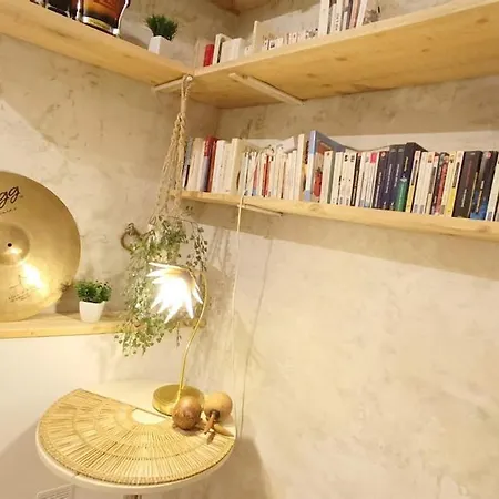 アパート Loft D'artiste Chic Et Boheme Dans Petit Village Proche Saussan